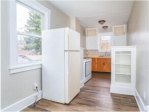 1206-1206 5th Ave in Beaver Falls, PA - Building Photo - Building Photo