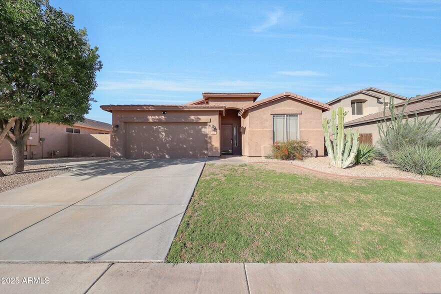 1642 W Windsong Dr in Phoenix, AZ - Building Photo