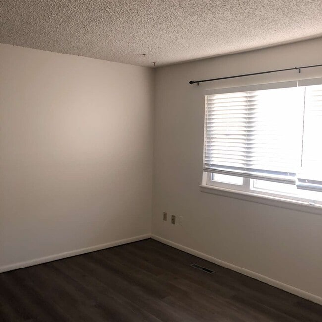 905 Ponderosa Dr in Fort Collins, CO - Building Photo - Building Photo