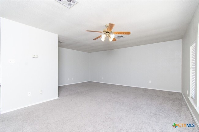 property at 110 Missouri Dr