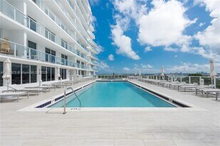 4250 Biscayne Blvd in Miami, FL - Building Photo