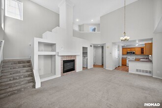18327 E Lake Ave in Aurora, CO - Building Photo - Building Photo