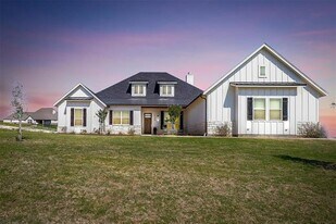 7730 Barber Rnch Rd in Fort Worth, TX - Building Photo