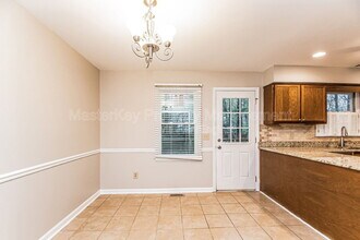 407 E Dynasty Dr in Cary, NC - Building Photo - Building Photo