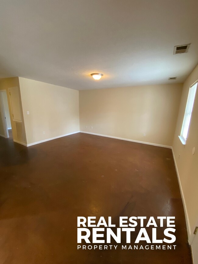 1817 Emanuel Ave in Gadsden, AL - Building Photo - Building Photo