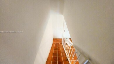 11 Edgewater Dr in Coral Gables, FL - Building Photo - Building Photo