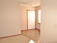 114 Nicole Ct photo'