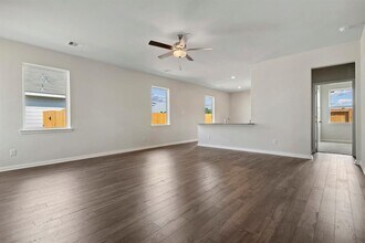 16434 Blossom Grv Dr in Conroe, TX - Building Photo - Building Photo