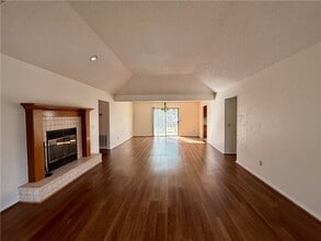 9 Dunedin Dr in Bella Vista, AR - Building Photo - Building Photo