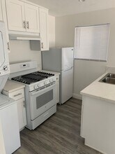 5838 8th Ave in Los Angeles, CA - Building Photo - Building Photo