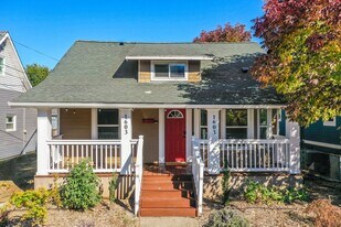 1603 N Colfax St in Portland, OR - Building Photo