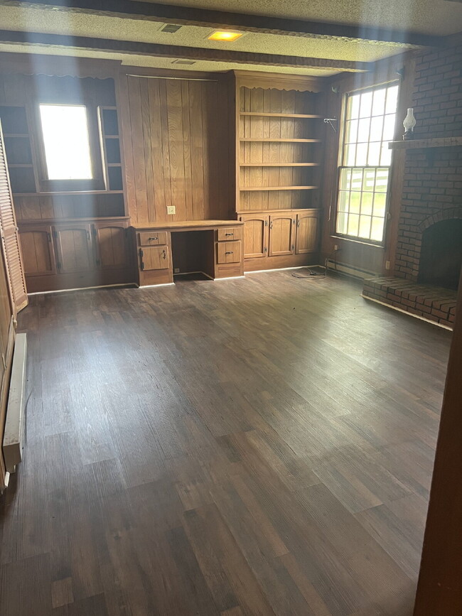 4948 William Woodard Rd in Springfield, TN - Building Photo - Building Photo