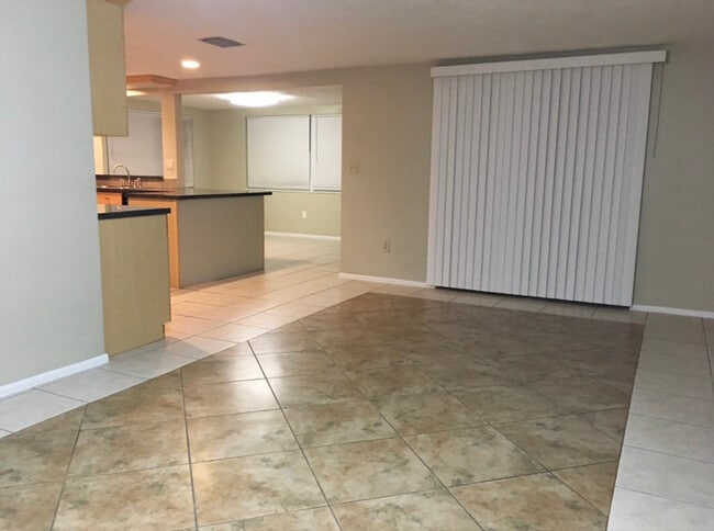 3415 Allandale Dr in Holiday, FL - Building Photo - Building Photo