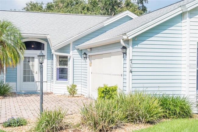 property at 714 Bay Hill Ct