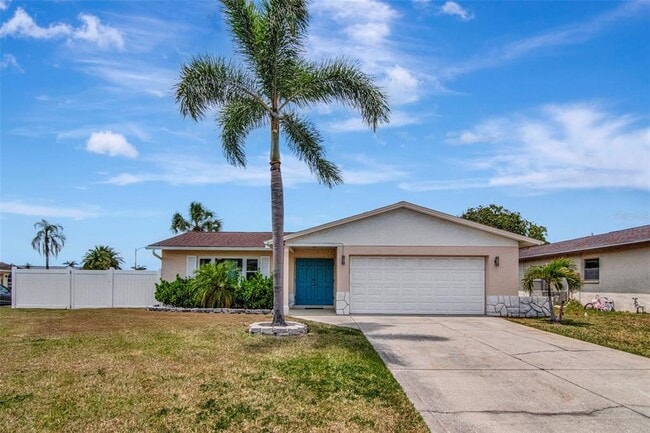4712 114th St N in St. Petersburg, FL - Building Photo - Building Photo