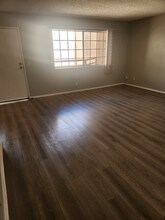 755 N Sweetzer Ave-Unit -202 in Los Angeles, CA - Building Photo - Building Photo