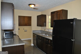 386 Tunis Rd in Mcdonough, GA - Building Photo - Building Photo