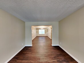 4909 Lilly Stem Dr in Auburn, GA - Building Photo - Building Photo