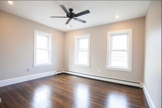 117 Addison St in Boston, MA - Building Photo - Building Photo