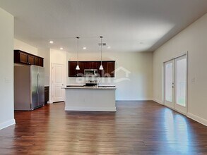 20443 Calla Lily Dr in Land O Lakes, FL - Foto de edificio - Building Photo