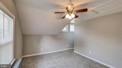323 Monroe Ave in Cherry Hill Township, NJ - Building Photo - Building Photo