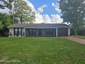 1666 Uniontown St SE in Palm Bay, FL - Building Photo