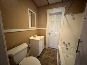 118 State St N in Danville, IL - Building Photo - Building Photo