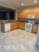 11230 Revelry Ln in Las Vegas, NV - Building Photo - Building Photo
