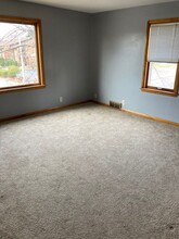 1219 Grand Ave-Unit -1219 1/2 in Wausau, WI - Building Photo - Building Photo