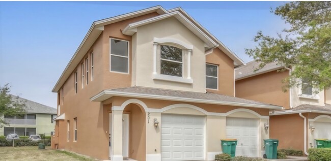 property at 1030 Venetian Dr