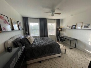 5185 Sancerre Cir in Greenacres, FL - Foto de edificio - Building Photo