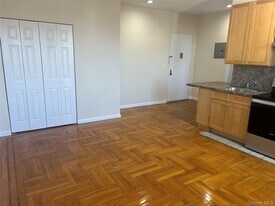 65 Lincoln Blvd in Long Beach, NY - Building Photo