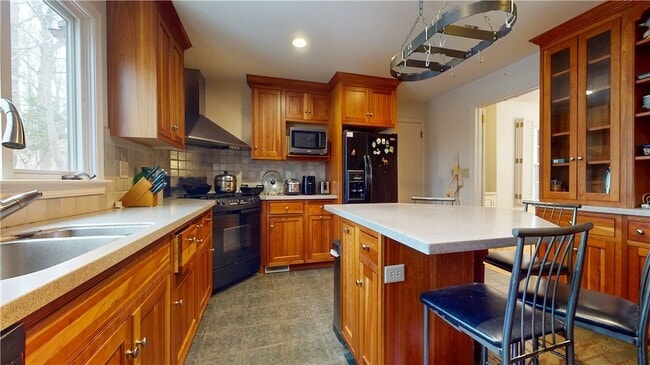 102 Corson Pl in Ithaca, NY - Building Photo - Building Photo