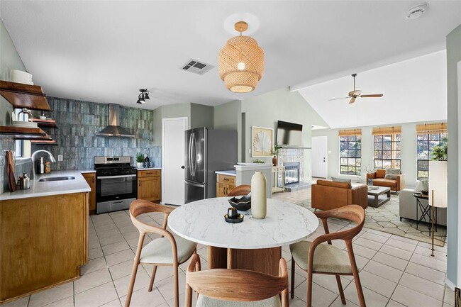 property at 1003 Byers Ln