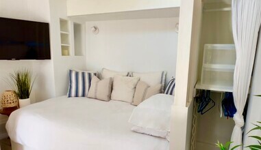 13552 Rand Dr in Sherman Oaks, CA - Building Photo - Building Photo