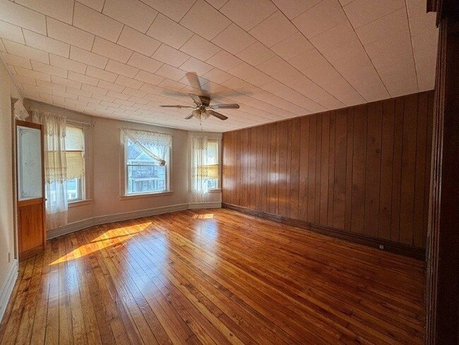 916 Brayton Park Pl in Utica, NY - Building Photo - Building Photo