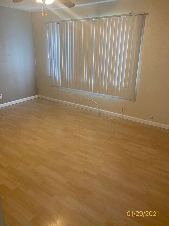 913 52nd St SE in Everett, WA - Building Photo - Building Photo