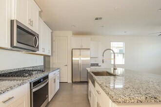 5626 W Notch Hill Rd in Phoenix, AZ - Building Photo - Building Photo