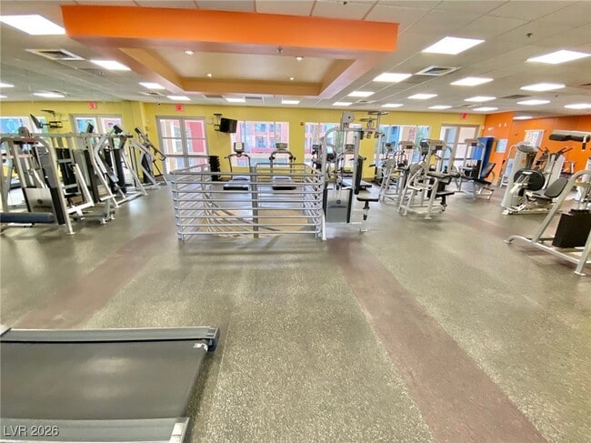 property at 39 E Agate Ave