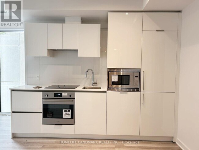 property at 121-121 St Patrick St