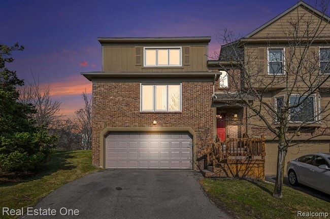 property at 4222 Breckenridge Dr