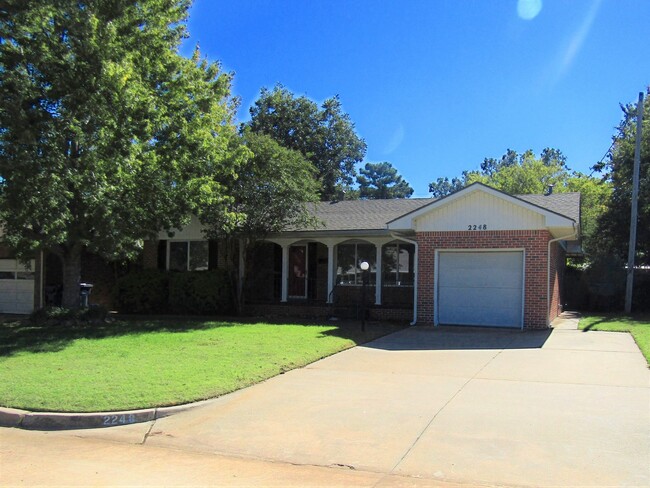 2248 NW 52nd St in Oklahoma City, OK - Building Photo - Building Photo