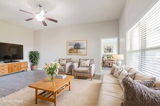 1516 Millennium Dr in Crowley, TX - Foto de edificio - Building Photo