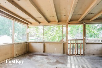 706 N Redwood Dr, Unit 20 in Independence, MO - Building Photo - Building Photo