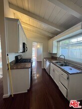 8227 Lindley Ave in Los Angeles, CA - Building Photo - Building Photo
