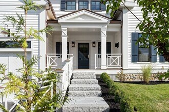 38 McCallar Ln in Concord, MA - Building Photo - Building Photo