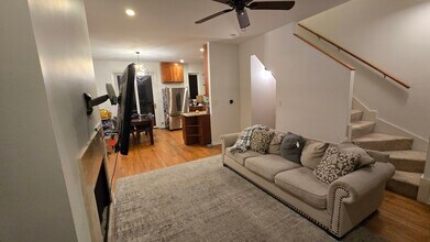 1733 W Crystal St in Chicago, IL - Building Photo - Building Photo