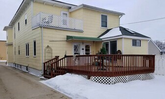 105 1st Ave SW, Unit 1