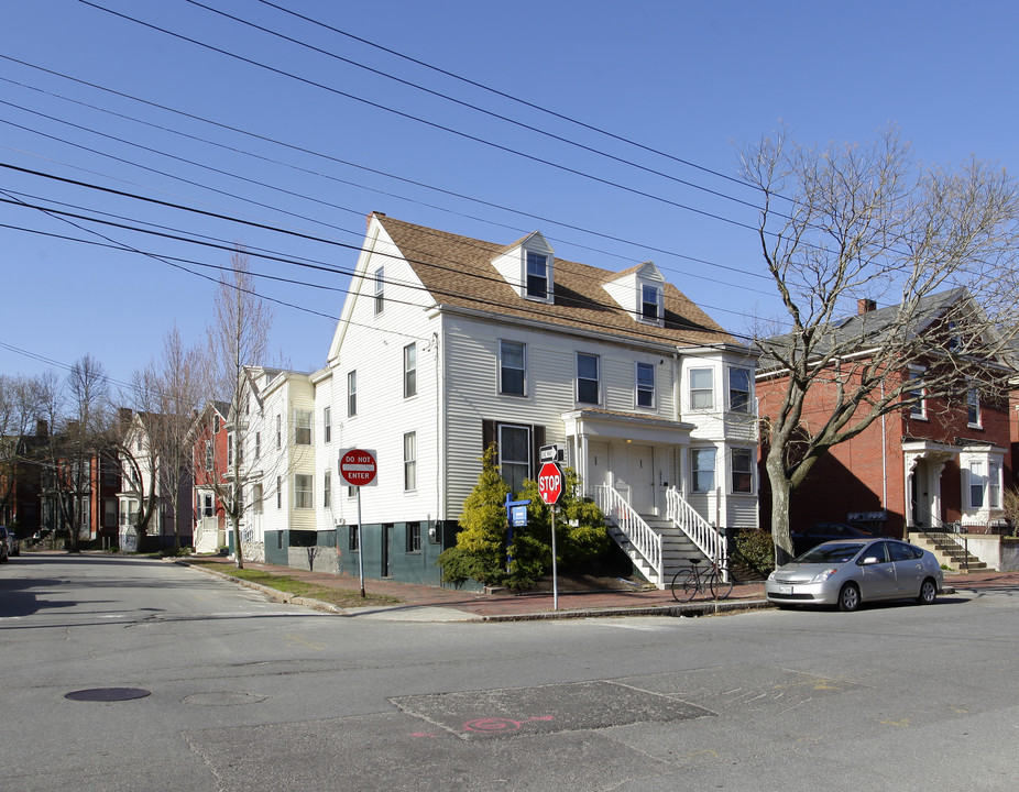 262 Brackett St in Portland, ME - Building Photo