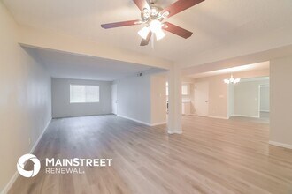 1541 E Flower Cir in Mesa, AZ - Building Photo - Building Photo